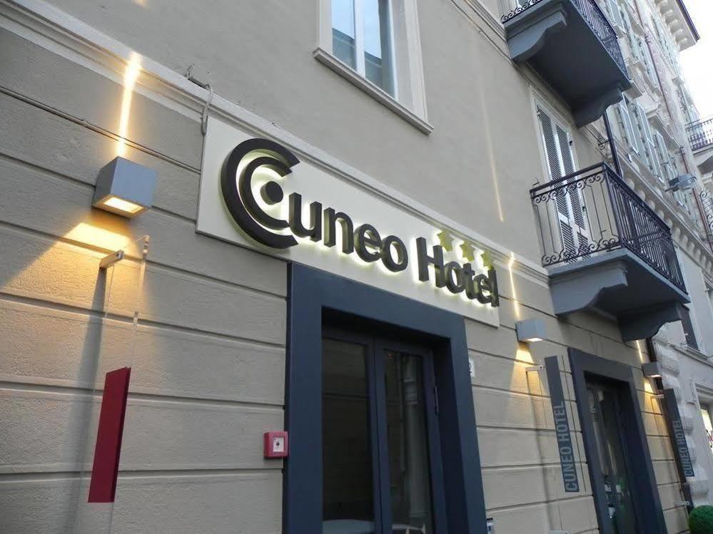 Cuneo Hotel Exterior photo